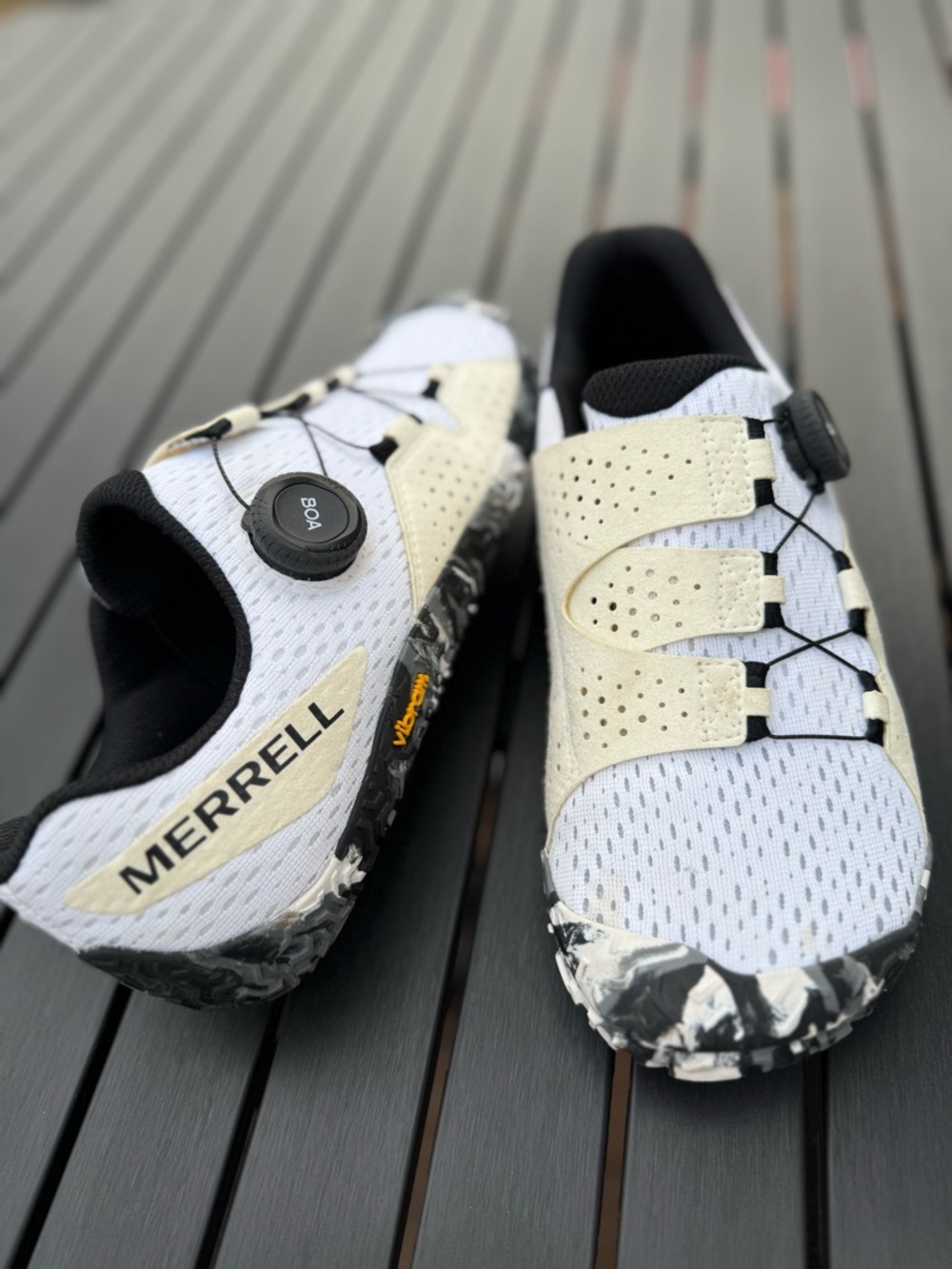 Merrell Vapor Glove 6 Barefoot Trail Running Shoes women’s Size 9 SAMPLE